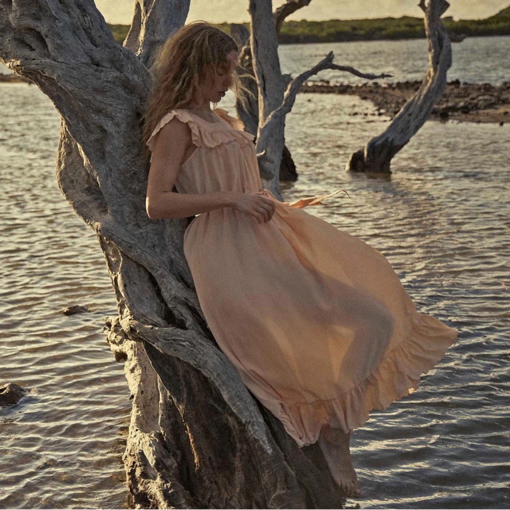 BNWT Doen Sycamore in sunlit coral silk dress
